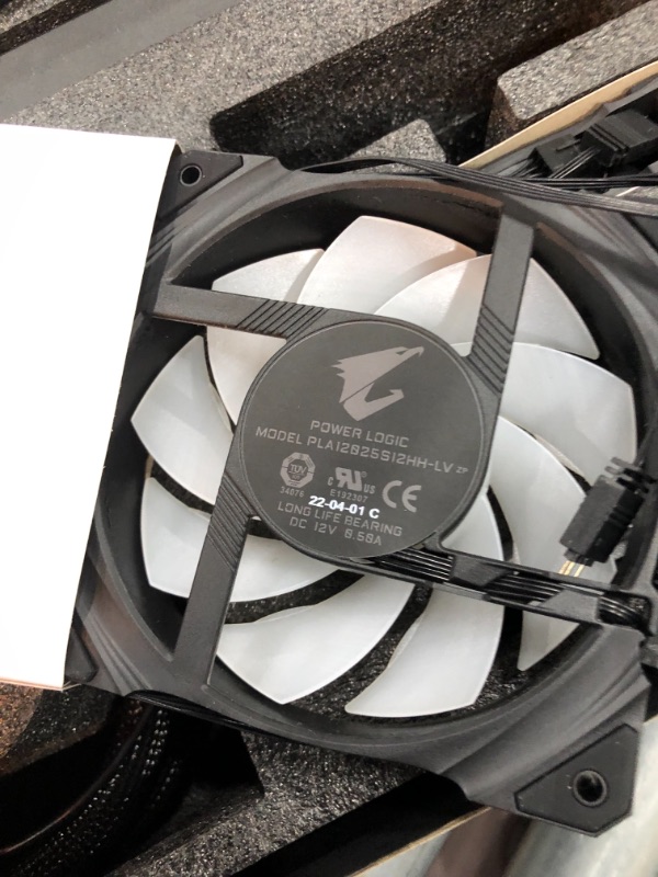 Photo 12 of AORUS WATERFORCE X 360 AIO Liquid CPU Cooler, 360mm Radiator with 3X 120mm ARGB Fans, Adjustable Circular LCD Display with Micro SD Support and RGB Fu
