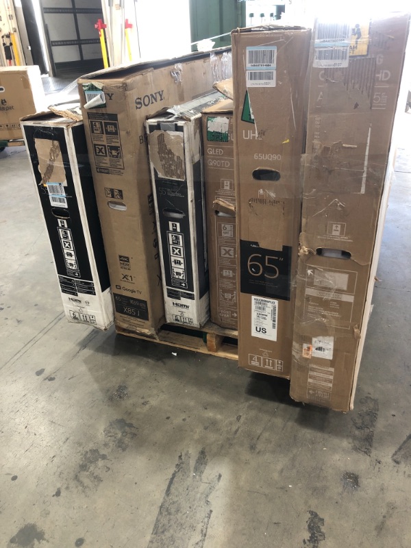 Photo 1 of MIXED PALLET OF DAMAGED TVS**NON FUNCTIONAL SET OF 6**NO REFUNDS** 