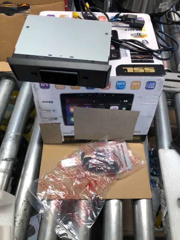 Photo 1 of Sound Storm Laboratories SDML9ACP Apple CarPlay Android Auto Car Multimedia Player – Single Din Chassis with 9 Inch Capacitive Touchscreen, Bluetooth, No DVD, High Resolution FLAC, RGB Illumination
