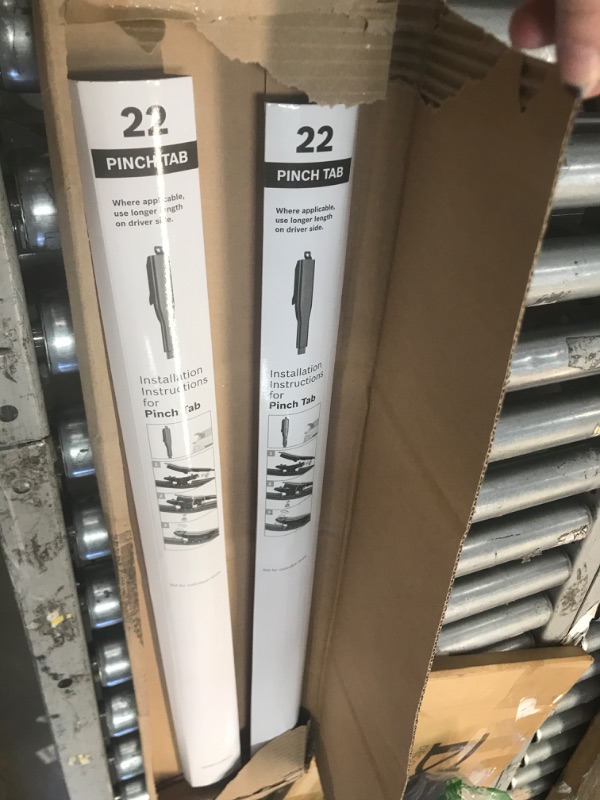 Photo 2 of AmazonBasics - Windshield Wiper Blades (Set of 2) - 22" / 22" Pinch Tab Pinch Tab 22" / 22"