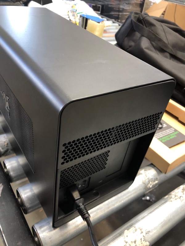 Photo 5 of Razer Core X Aluminum External GPU Enclosure (eGPU, Black)
