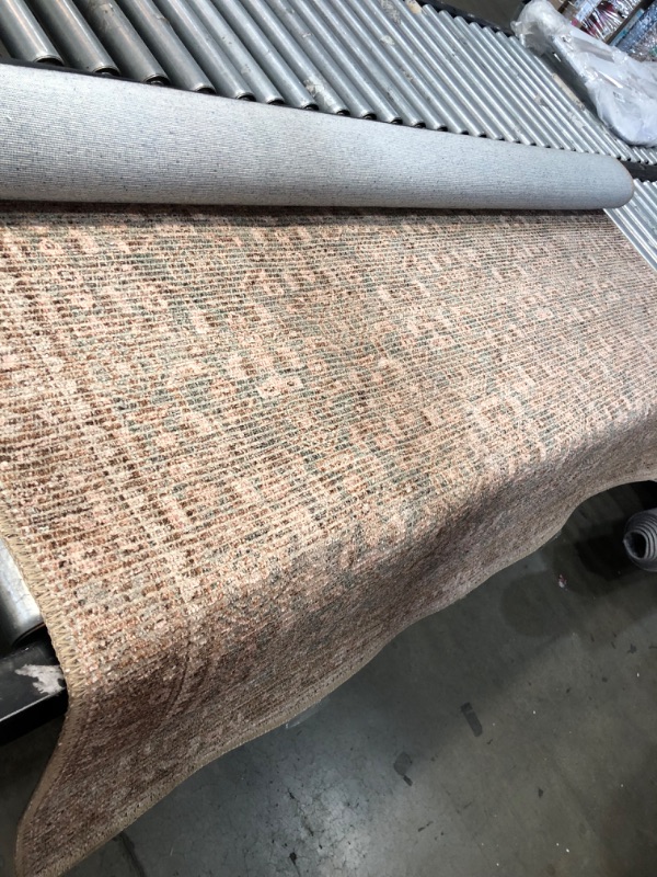 Photo 1 of **used, needs cleaning**
Angela Rose x Loloi Aubrey Collection AUB-04 Sage / Bark, Traditional 5'-0" x 7'-0" Area Rug Sage / Bark 5'-0" x 7'-0"