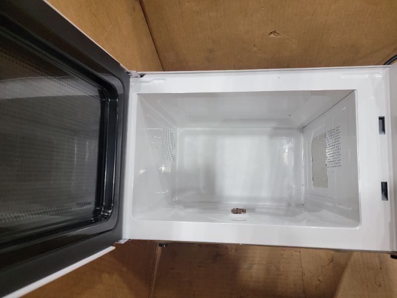 Photo 5 of ***parts only Commercial Chef Countertop Microwave, 1.1 Cubic feet, White
