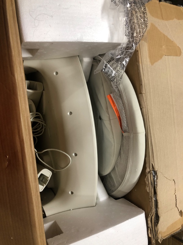 Photo 1 of 4moms mamaRoo sleep bassinet