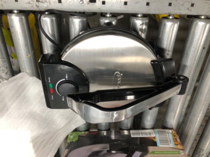 Photo 3 of **MINOR DAMAGE, VIEW PHOTOS**
Brentwood TS-128 10 in. Tortilla Maker