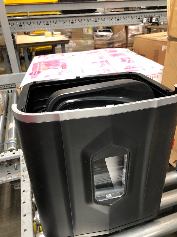 Photo 2 of Aurora AU1210MA Professional Grade High Security 12-Sheet Micro-Cut Paper/CD and Credit Card/ 60 Minutes Continuous Run Time Shredder