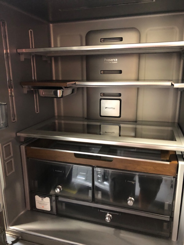 Photo 7 of KitchenAid 23.8-cu ft Counter-depth French Door Refrigerator with Ice Maker (Stainless Steel with Printshield Finish)
