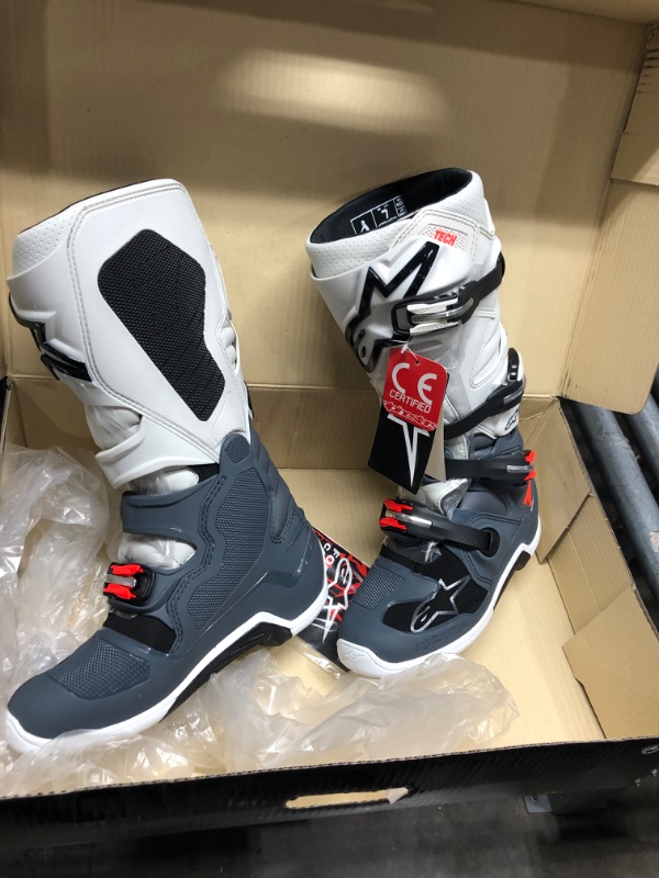 Photo 2 of SIZE 7
BOOTS ALPINESTARS TECH 7 DARK GREY / LIGHT GREY / RED FLUO
