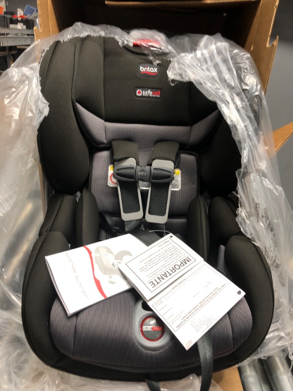 Photo 3 of Britax Marathon ClickTight Convertible Car Seat -
