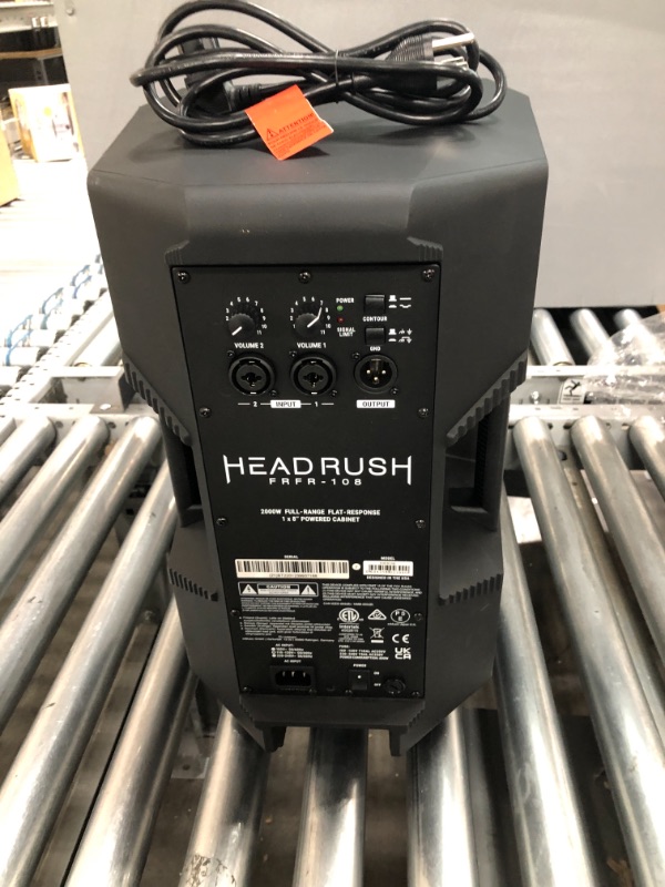 Photo 4 of HeadRush FRFR-108 | 2000W Full-Range Flat-Response Powered Guitar Cabinet
