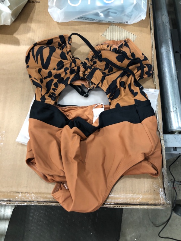 Photo 1 of Cupshe Wild At Heart Tunneled Cut-out One Piece Swimsuit Medium