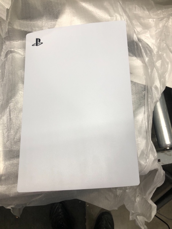 Photo 1 of Sony PlayStation 5 Console - Disc Edition - Horizon Forbidden West Bundle [PlayStation 5 System]