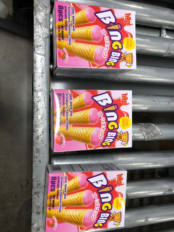 Photo 2 of (X3) Hapi Bing Bing Cone Snack with Strawberry Flavored Filling, 2.51 Ounce
EX: 01/3/2023