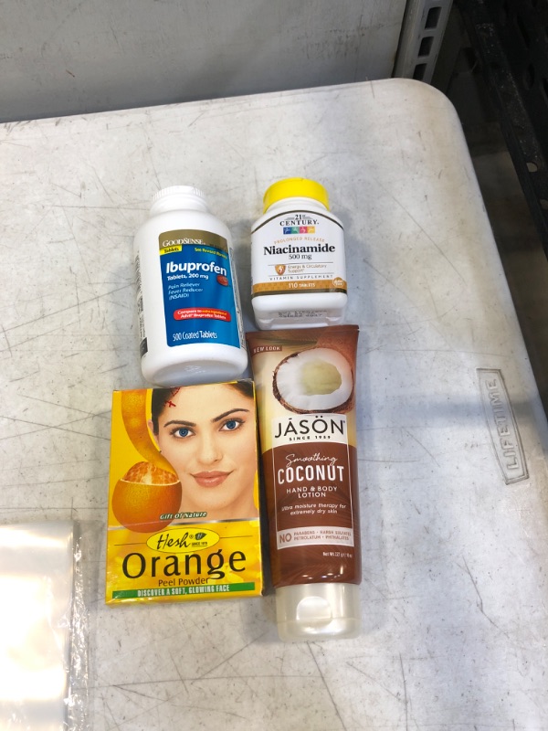 Photo 1 of 4 PC PERSONAL CARE ITEMS ( EXP: 07/2024-07/2025)
