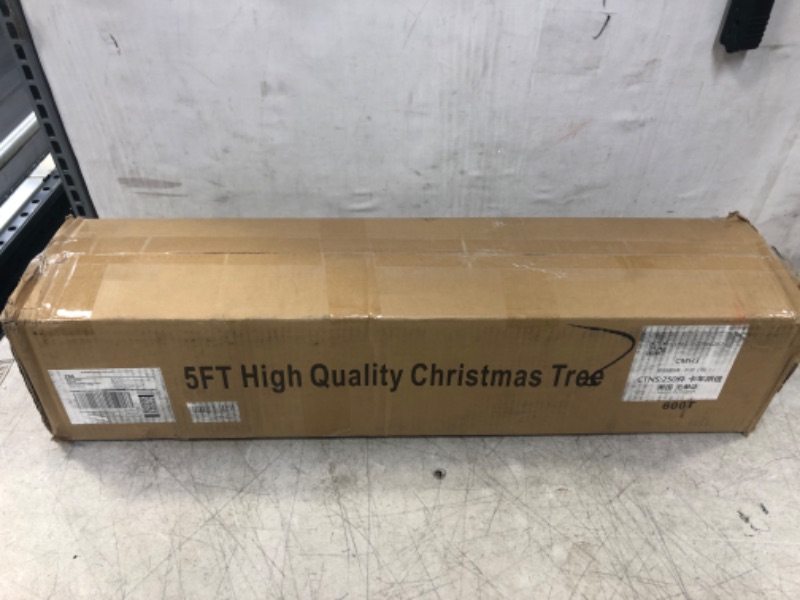 Photo 2 of 5ft Artificial Christmas Tree, Premium North Valley Spruce with 600 Branch Tips, Xmas Tree with Fold-Able Base Stand, Arbol de Navidad for Home, Office, Shop Decoration
POSSIBLY MISSING PIECES