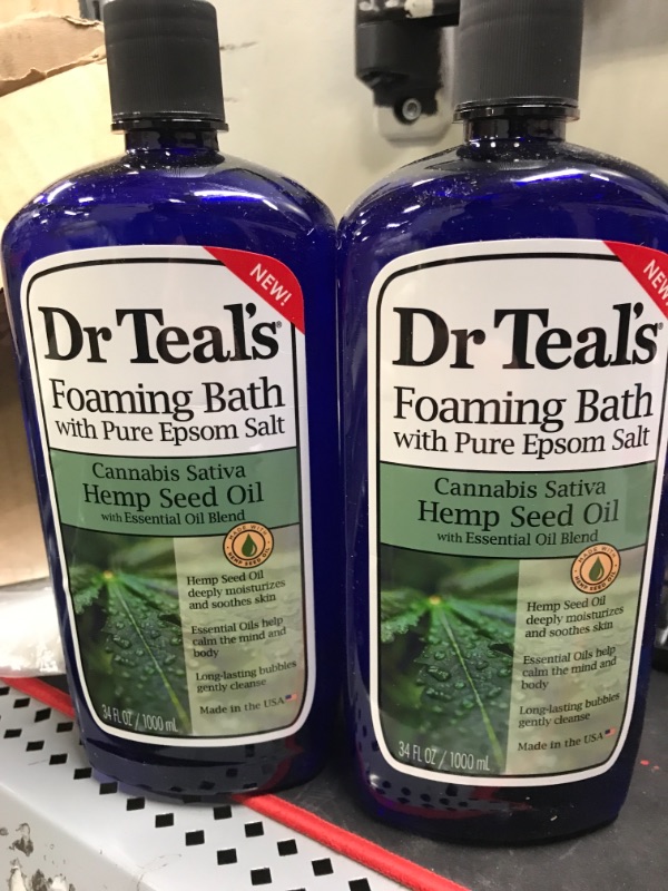 Photo 2 of 2 PACKFoaming Bath with Pure Epsom Salt, Cannabis Sativa Hemp Seed Oil 34 fl oz