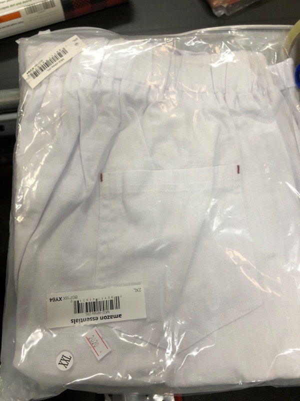 Photo 2 of Amazon Essentials Men's Linen Casual Classic Fit Short XX-Large White