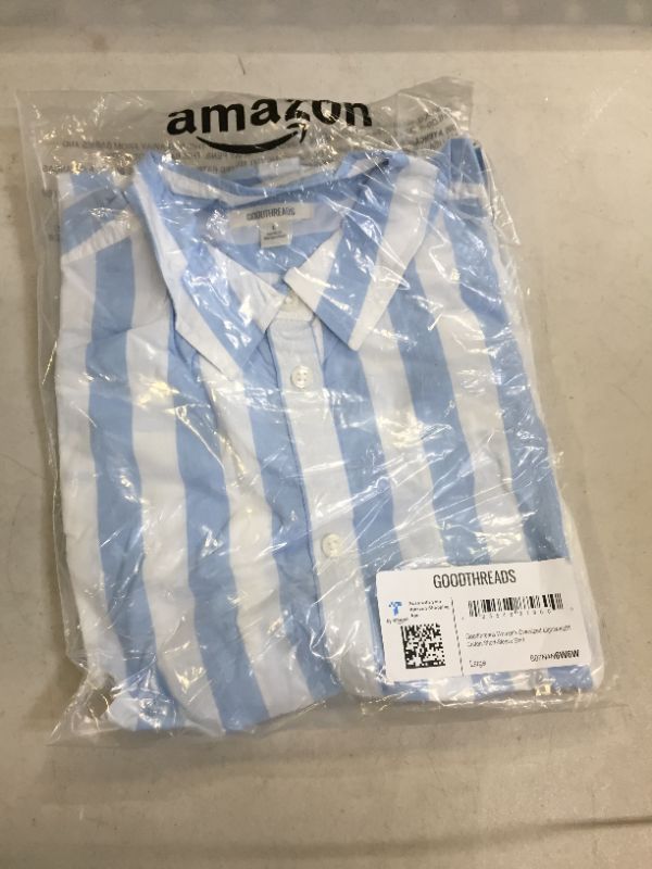 Photo 2 of Amazon Brand - Goodthreads Women's Oversized Lightweight Cotton Short-Sleeve Shirt - LARGE -