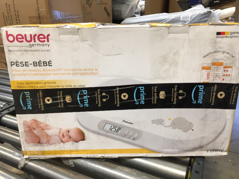 Photo 3 of Beurer BY90 Baby Scale, Pet Scale, Digital, with Measuring Tape, tracking weight with App ** BOX DAMAGE **