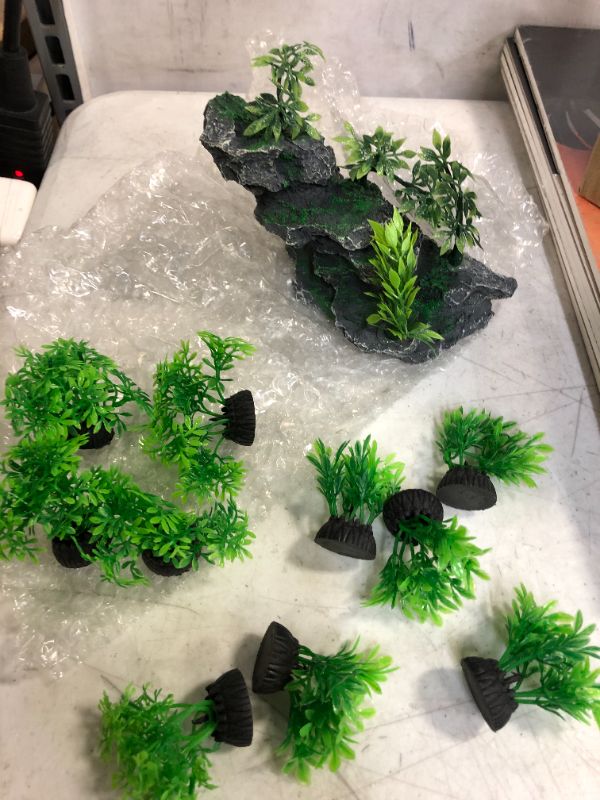 Photo 1 of  Aquarium Mountain, Fish Tank Decorations Artificial Stone (Resin,Green)

