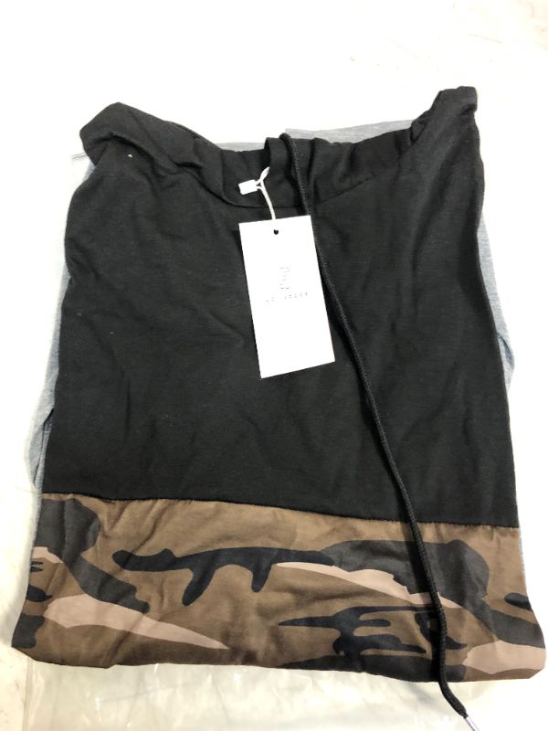 Photo 2 of  Men's Workout Gym Sleeveless Hoodies Camo Color Block Tank Tops Muscle T Shirts with Pockets M
