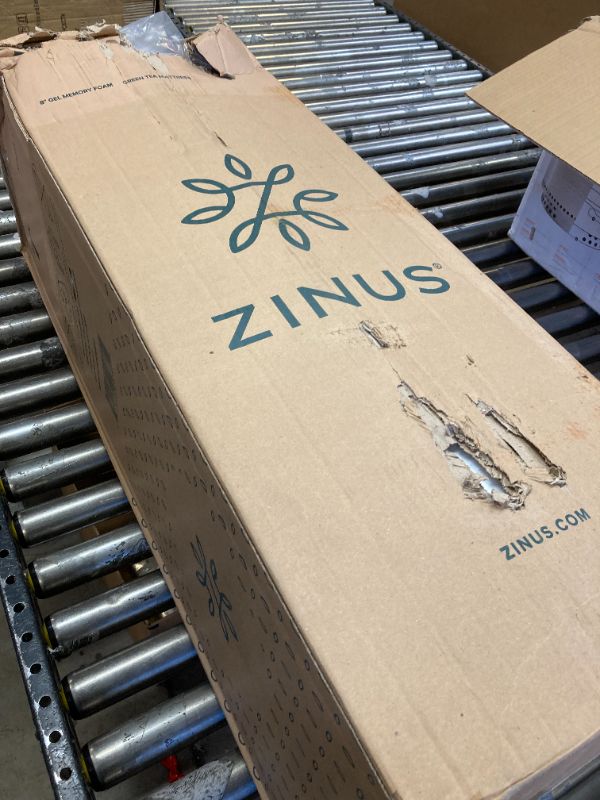 Photo 2 of ZINUS 8 Inch Green Tea Cooling Gel Memory Foam Mattress / Cooling Gel Foam / Pressure Relieving / CertiPUR-US Certified / Bed-in-a-Box, Twin Twin 8 Inch Mattress