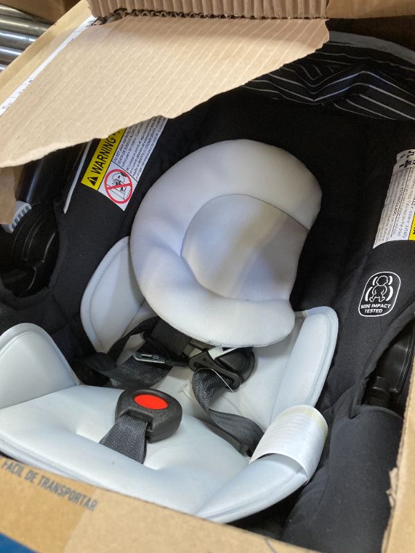 Photo 2 of Graco SnugRide 35 Lite LX Infant Car Seat, Studio SnugRide 1 Count (Pack of 1) Studio