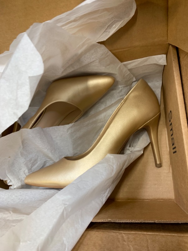 Photo 5 of DREAM PAIRS Women's High Stiletto Heels Pointed Toe Pumps Shoes Size 9, Gold --- Box Packaging Damaged, Moderate Use, Scratches and Scuffs on Fabric
