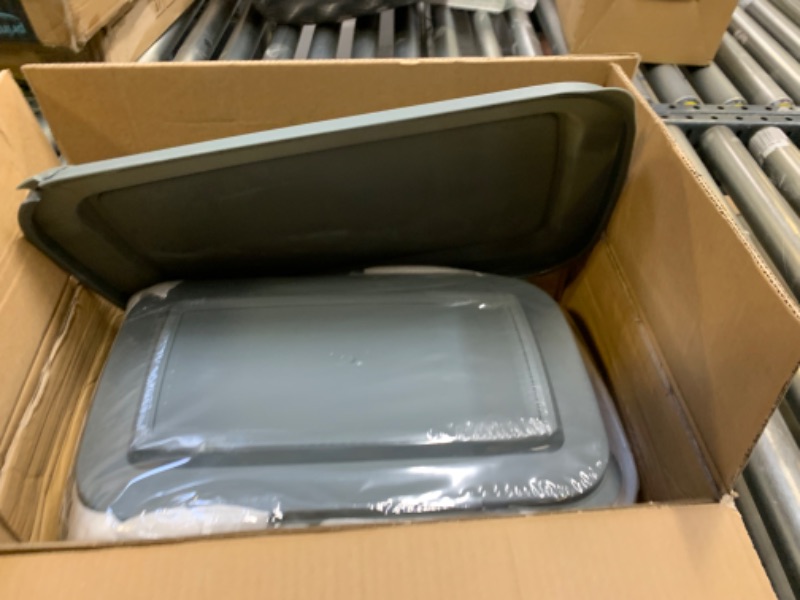 Photo 4 of 8-Piece Deep Glass Baking Dish Set with Plastic lids,Rectangular Glass Bakeware Set with BPA Free Lids, Baking Pans for Lasagna, Leftovers, Cooking, Kitchen, Freezer-to-Oven and Dishwasher, Gray --- Box Packaging Damaged, Item is New, Pieces are Broken,