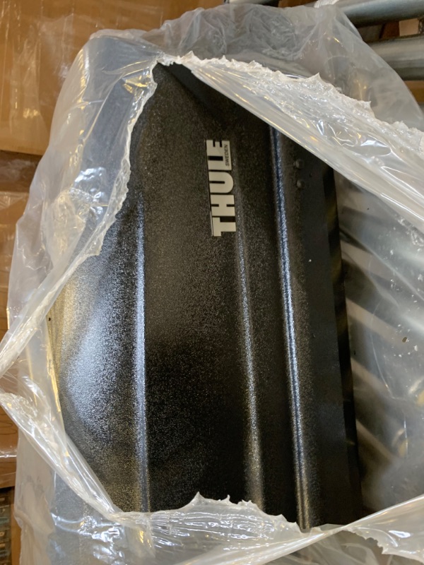 Photo 6 of Thule Pulse Rooftop Cargo Box, Large Black Large Cargo Box --- Box Packaging Damaged, Item is New, Item is Missing Keys