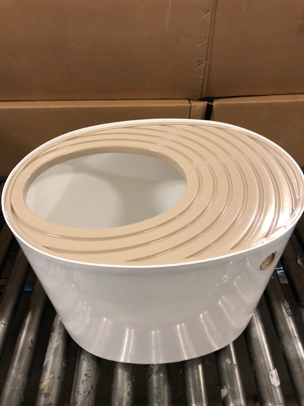 Photo 1 of IRIS USA Large Stylish Round Top Entry Cat Litter Box with Scoop, Curved Kitty Litter Pan with Litter Particle Catching Grooved Cover and Privacy Walls, White/Beige Large - White
