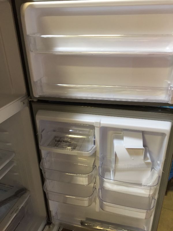 Photo 1 of 21 CU. FT. TOP MOUNT REFRIGERATOR W/ FACTORY INSTALLED ICE MAKER & SNACK BIN - FINGERPRINT RESISTANT STAINLESS STEEL
