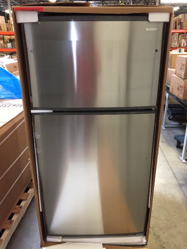 Photo 2 of 21 CU. FT. TOP MOUNT REFRIGERATOR W/ FACTORY INSTALLED ICE MAKER & SNACK BIN - FINGERPRINT RESISTANT STAINLESS STEEL
