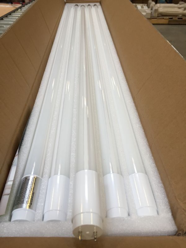 Photo 2 of 20 Pack 4FT LED T8 Hybrid Type A+B Light Tube, 18W, Plug & Play or Ballast Bypass, Single-Ended OR Double-Ended, 5000K, 2400lm, Frosted Cover, T8 T10 T12 for G13, , 120-277V, UL Listed 4 Ft | 5000k