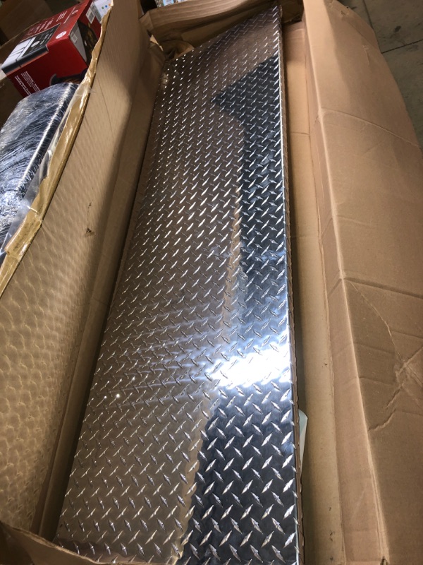Photo 1 of DEE ZEE DZ4131 Brite-Tread Full Tailgate Protector