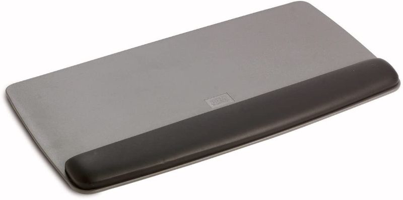 Photo 1 of WR420LE Gel Professional Ll Series Keyboard Wrist Rest Black/Metallic Gray
FACTORY SEALED