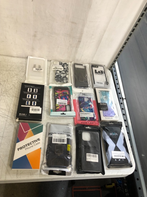 Photo 1 of Assorted phone case bundle, various styles and models 