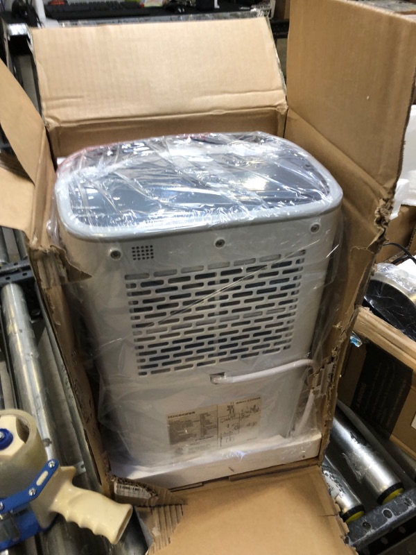 Photo 4 of 2000 Sq Ft 30 Pint Dehumidifier for Home and Basement, FIRINER Dehumidifiers for Bedroom with Drain Hose, Auto Shut-Off, Intelligent Humidity Control, Laundry Dry and 0.66 Gallon Water Tank