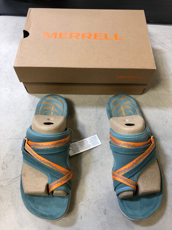 Photo 2 of Merrell Women's Terran 3 Cush Post Sandal 8 Mineral