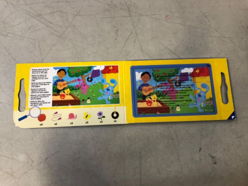 Photo 2 of Blue's Clues Take-Along Magnetic Jigsaw