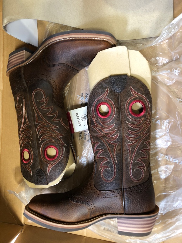 Photo 2 of Ariat Mens Heritage Roughstock Western Boot Brown Oiled Rowdy
SIZE 8
