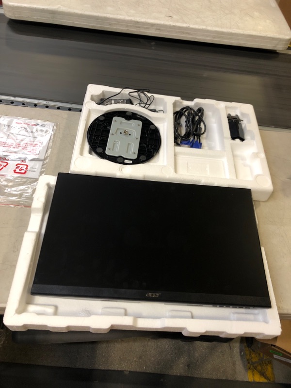 Photo 1 of Acer 21.5 Inch Full HD (1920 x 1080) IPS Ultra-Thin Zero Frame Computer Monitor (HDMI
