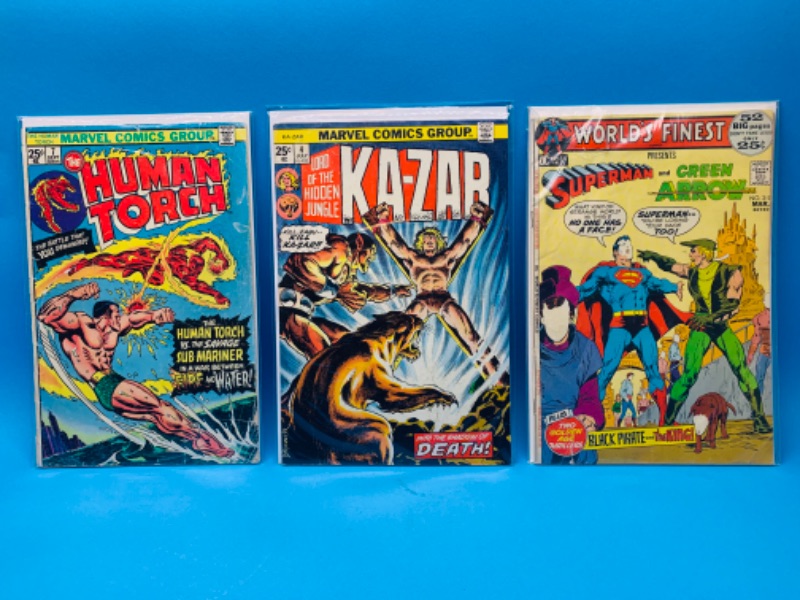 Photo 1 of 015041… 3 vintage $.25 comics in plastic sleeves - shows wear from age 