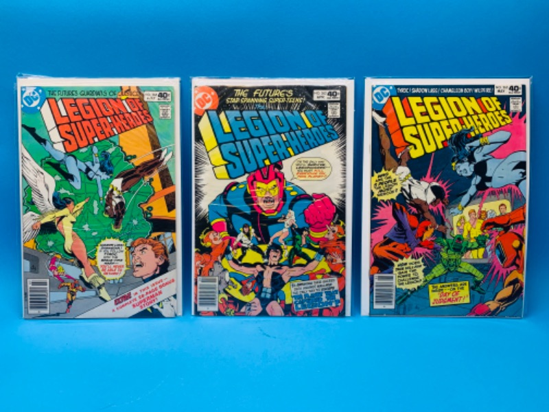 Photo 1 of 015082… 3 vintage $.40 legion of superheroes comics in plastic sleeves 