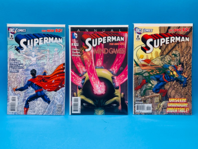 Photo 1 of 015085… 3 Superman comics in plastic sleeves 