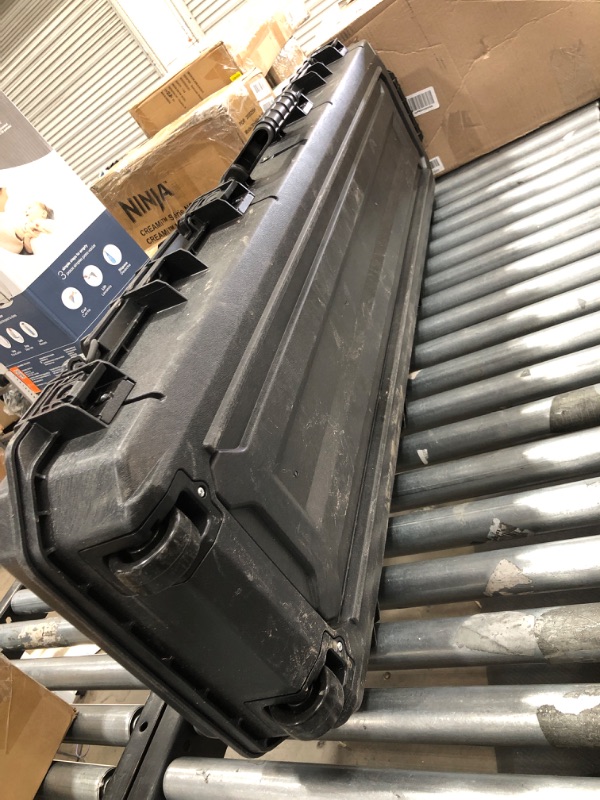 Photo 1 of 52" piano gun case