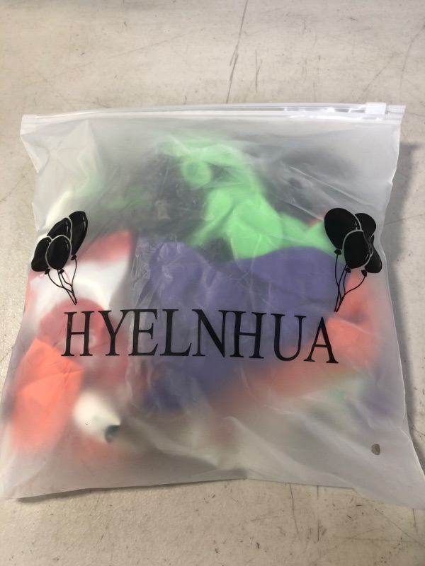 Photo 1 of 143Pcs Balloons Arch Kit Include Spider web foil balloons 3D Bat Sticker Black Orange purple green Balloons for Halloween Theme Party Background Classroom Decorationsm Balloon Eye Decoration
