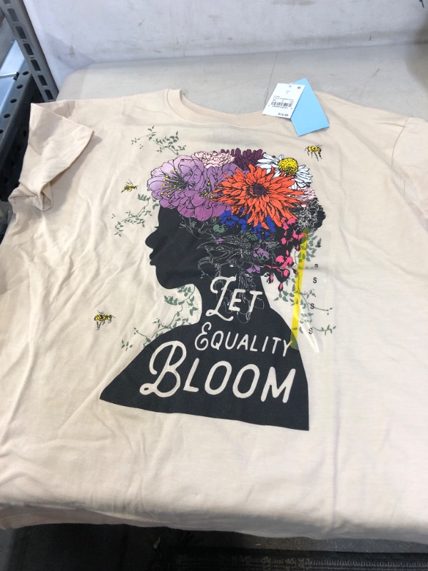 Photo 1 of BEIGE FLORAL SHIRT
SMALL
