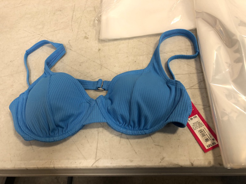 Photo 2 of Juniors' Ribbed Underwire Bikini Top SIZE LARGE