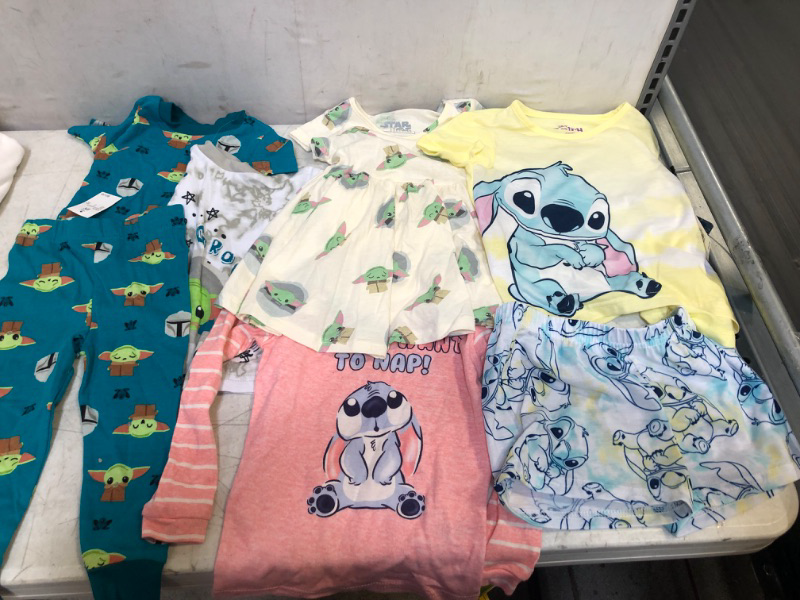 Photo 1 of 4 PC LOT, VARIOUS KIDS CLOTHES SIZES 18M -5T